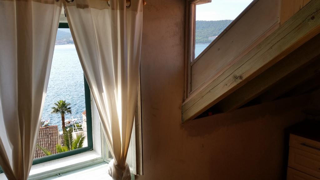 Buena Vis-Ta Apartments With The Sea View Exterior photo